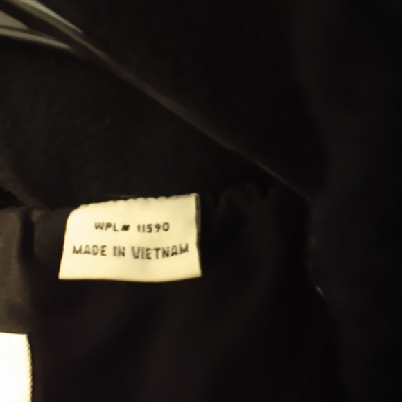 St.John'sBay Heavy Lined Coat w/Lined Hood, VG Condition Size Large - Picture 7 of 9